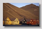 2006-Longyearbyen-haeuser4exp